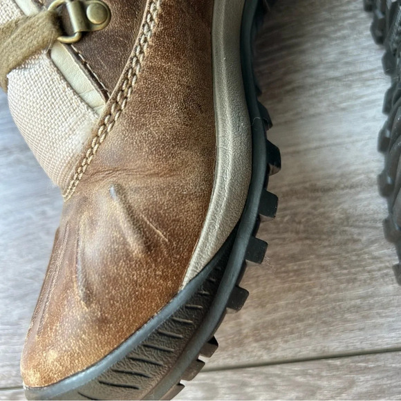 TIMBERLAND Mt. Holly Tall Lace Up Duck Boots in Taupe - Picture 10 of 16